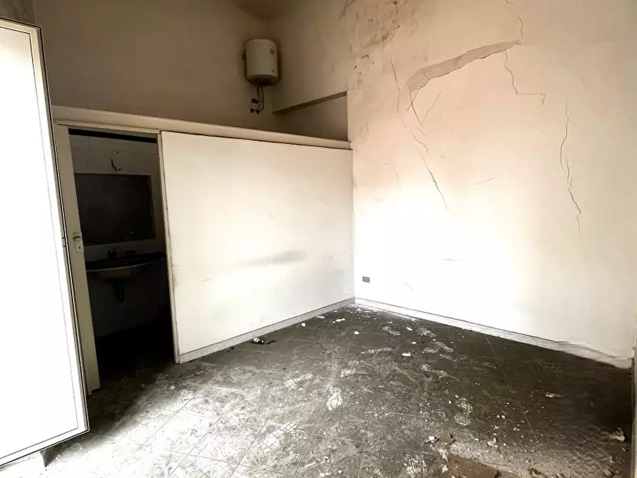 Immagine 7 di Palazzo in vendita  a Afragola