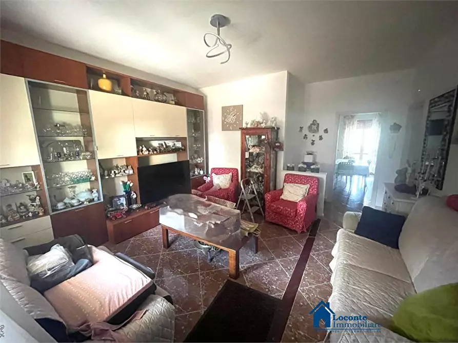 Immagine 3 di Casa semindipendente in vendita  a Cellamare