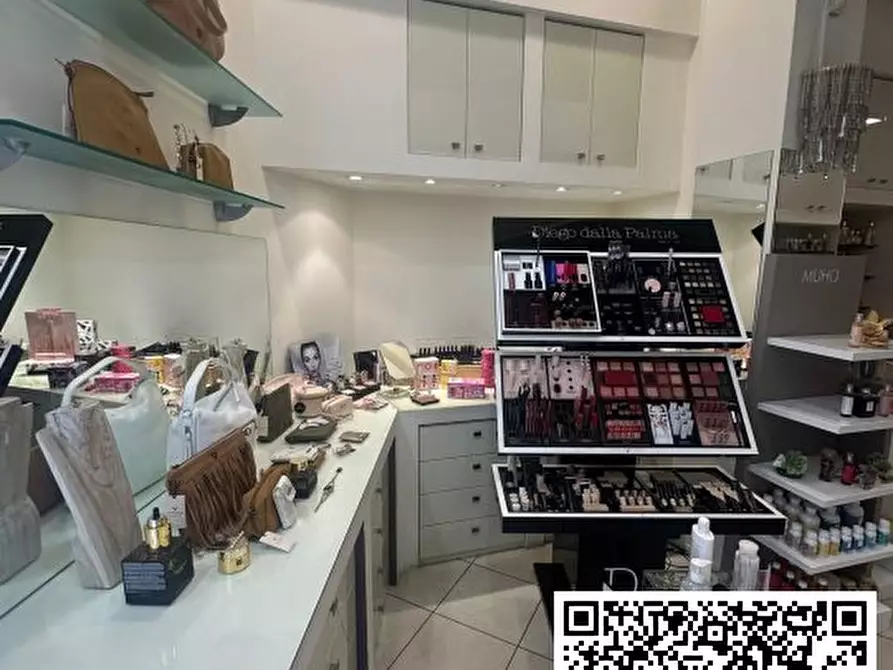 Immagine 7 di Licenza in vendita  a Cassano D'adda