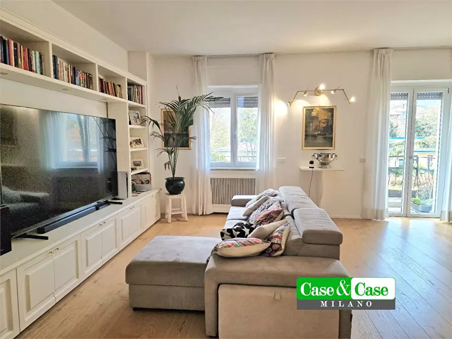 Immagine 6 di Appartamento in vendita  a Milano