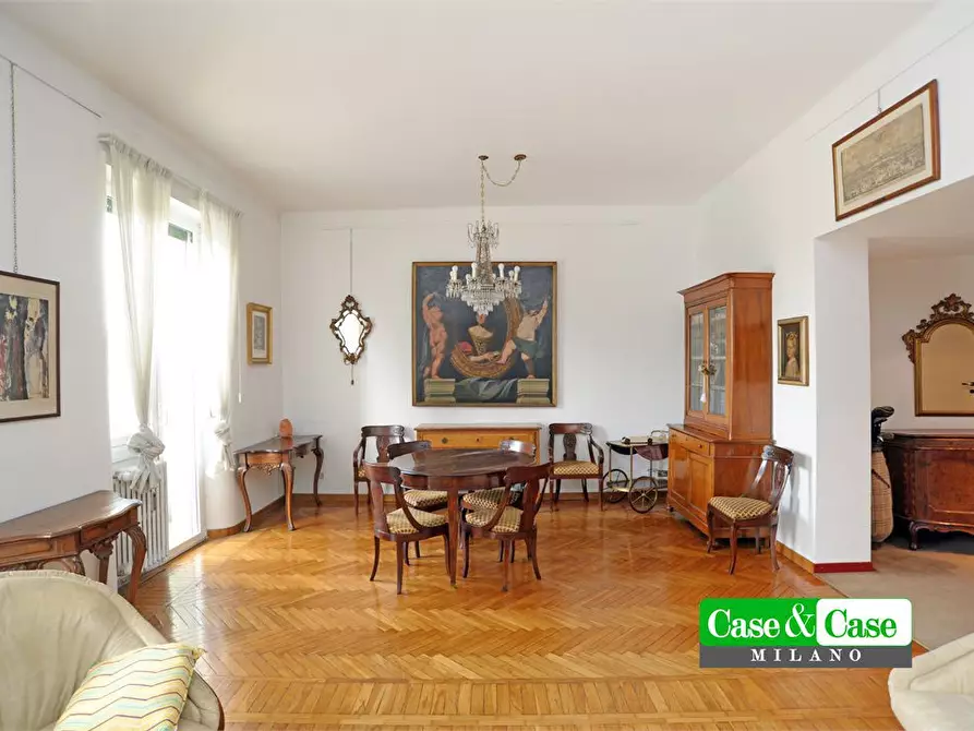 Immagine 1 di Appartamento in vendita  4 a Milano