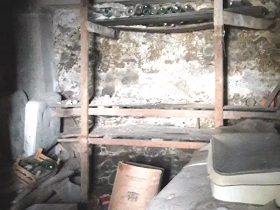Immagine 4 di Rustico / casale in vendita  a Messina