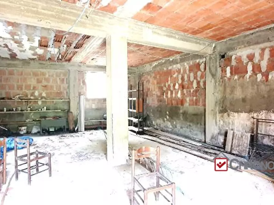 Immagine 9 di Villa in vendita  a Messina