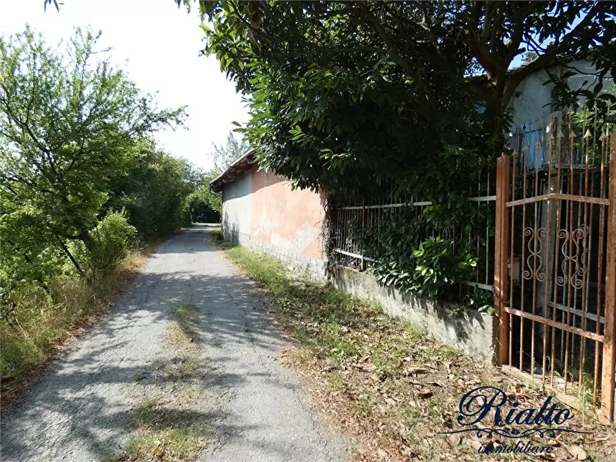 Immagine 7 di Rustico / casale in vendita  84 a Castelnuovo Don Bosco