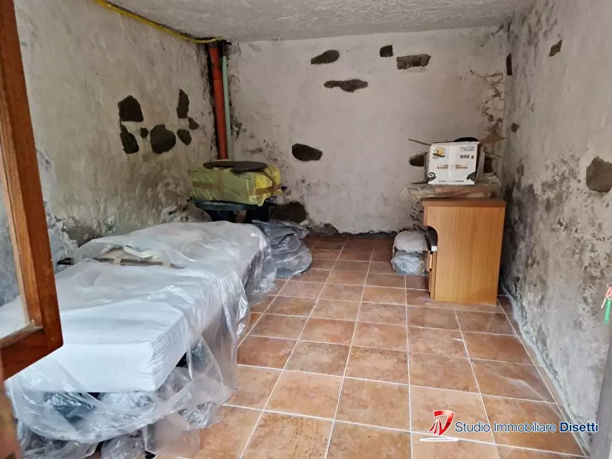 Immagine 9 di Rustico / casale in vendita  32 a Paisco Loveno