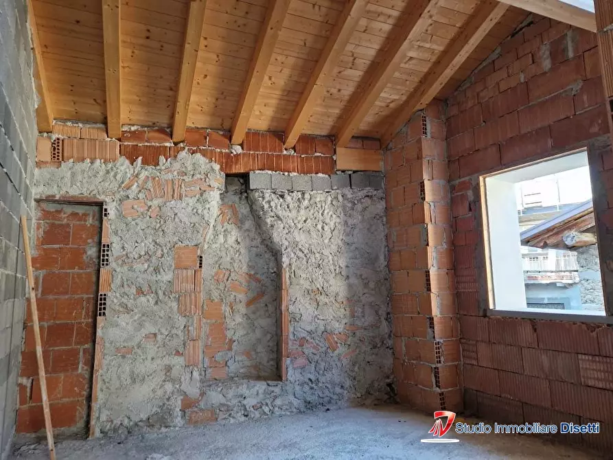 Immagine 10 di Rustico / casale in vendita  a Cerveno