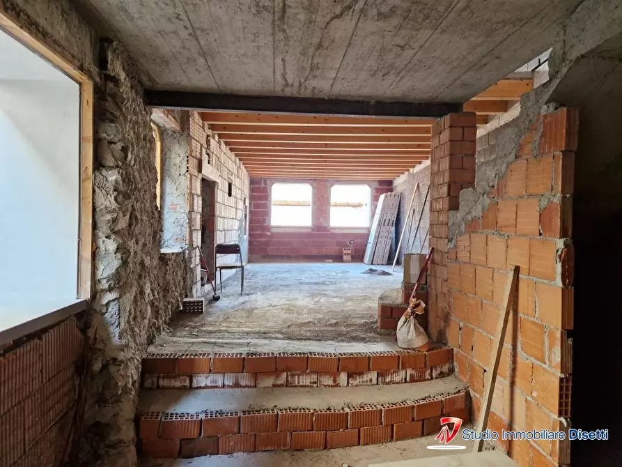 Immagine 3 di Rustico / casale in vendita  a Cerveno