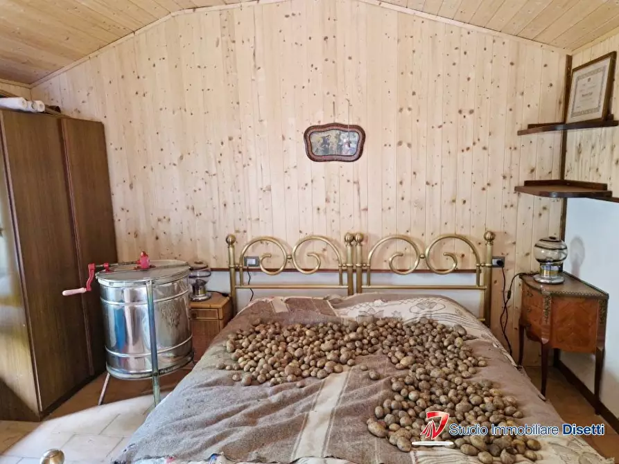 Immagine 6 di Rustico / casale in vendita  a Berzo Demo