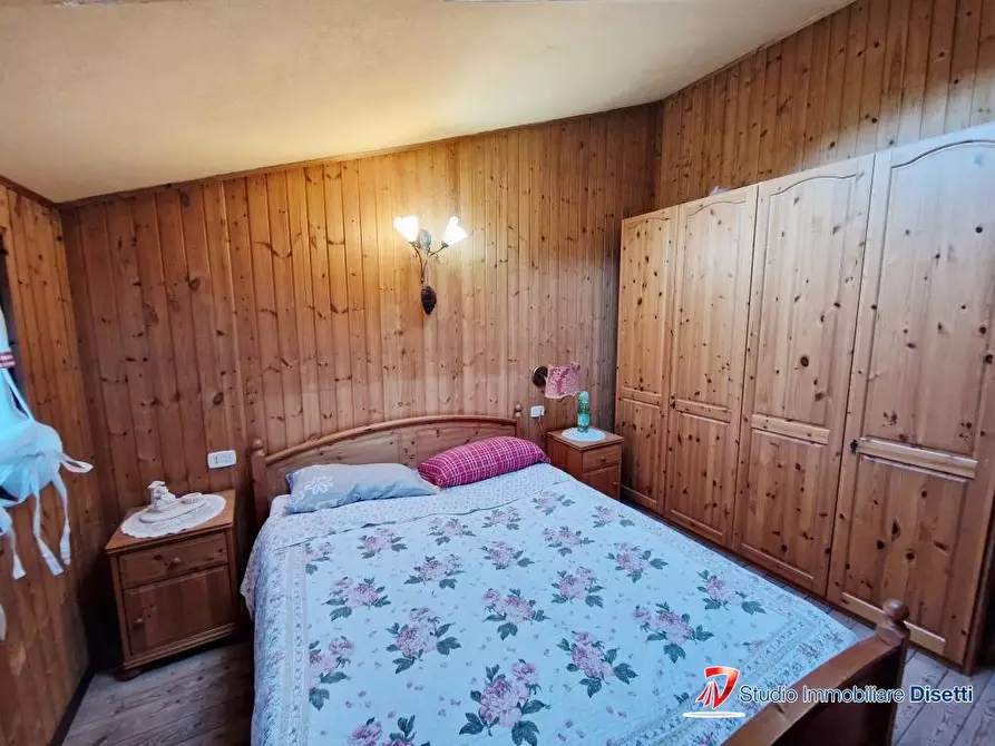 Immagine 10 di Rustico / casale in vendita  26 a Saviore Dell'adamello