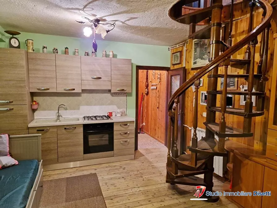 Immagine 3 di Rustico / casale in vendita  26 a Saviore Dell'adamello