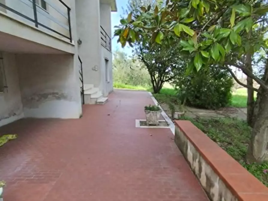 Immagine 9 di Rustico / casale in vendita  61 a Giuliano Teatino