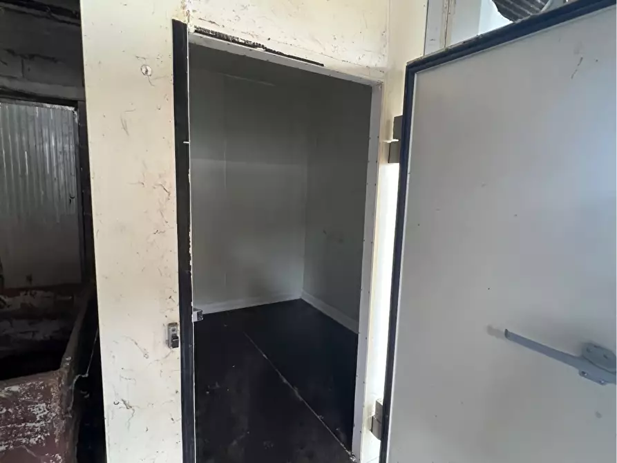 Immagine 7 di Rustico / casale in vendita  a Pandino