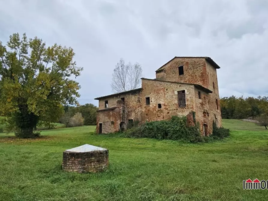 Immagine 2 di Rustico / casale in vendita  a Gambassi Terme