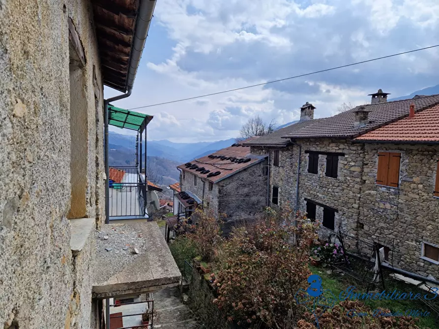 Immagine 6 di Rustico / casale in vendita  a Mendatica