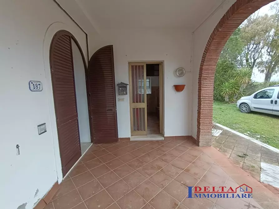 Immagine 2 di Rustico / casale in vendita  a Rosignano Marittimo