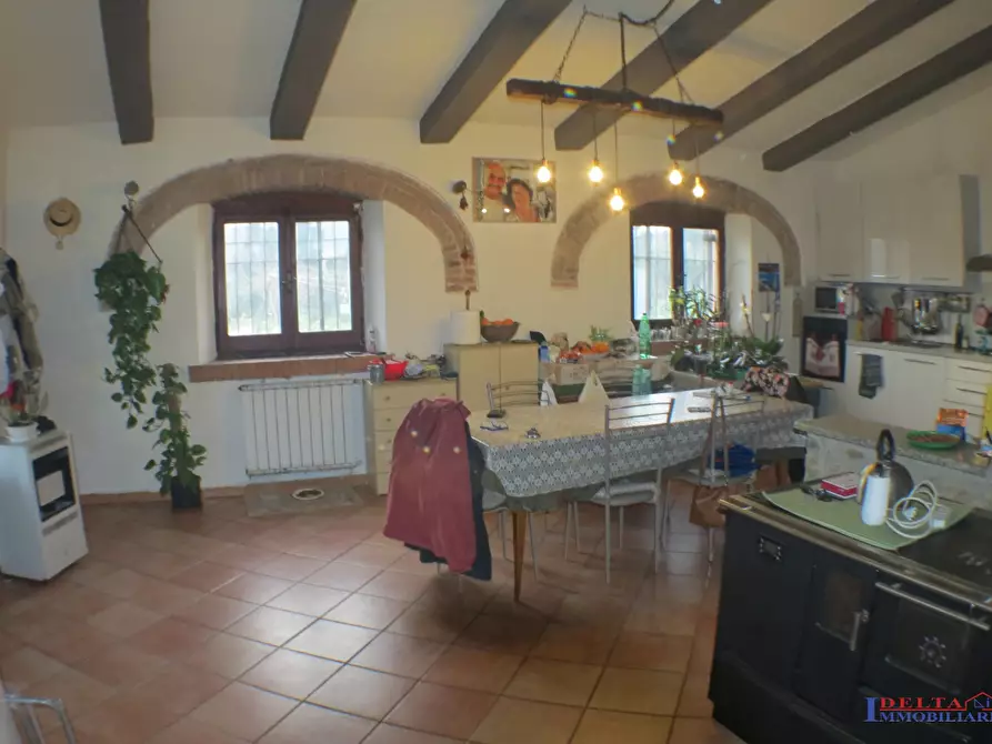 Immagine 2 di Rustico / casale in vendita  a Rosignano Marittimo