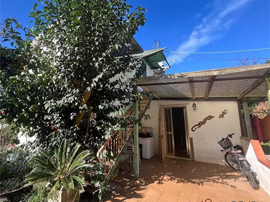 Immagine 7 di Rustico / casale in vendita  a Massarosa