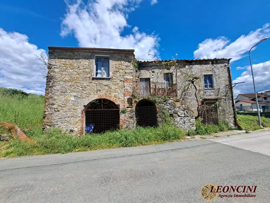 Immagine 3 di Rustico / casale in vendita  12 a Villafranca In Lunigiana