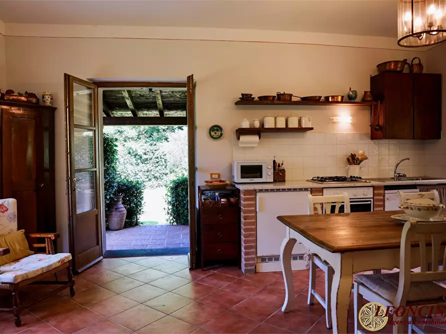 Immagine 8 di Rustico / casale in vendita  2 a Bagnone