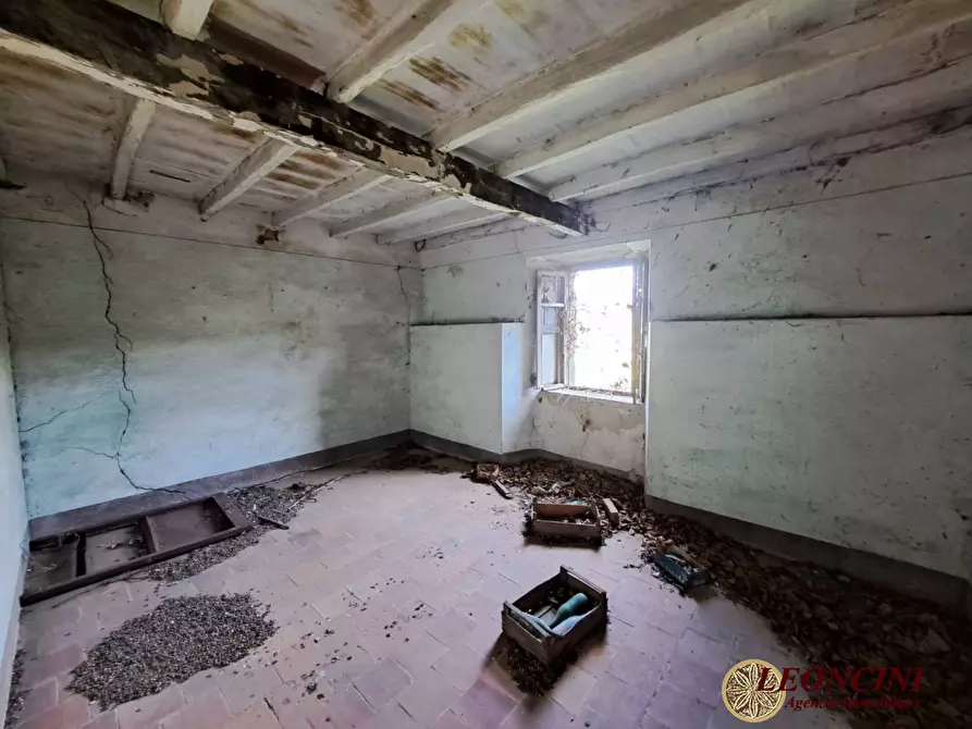 Immagine 8 di Rustico / casale in vendita  99 a Filattiera