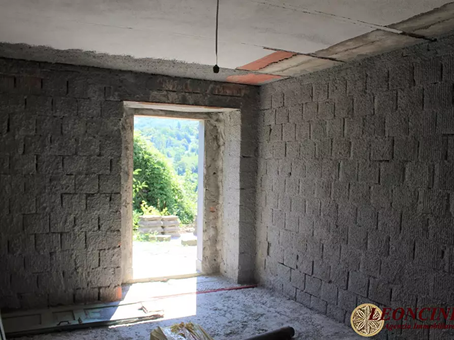 Immagine 6 di Rustico / casale in vendita  22 a Zeri