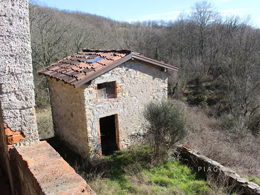 Immagine 4 di Rustico / casale in vendita  a Pontremoli