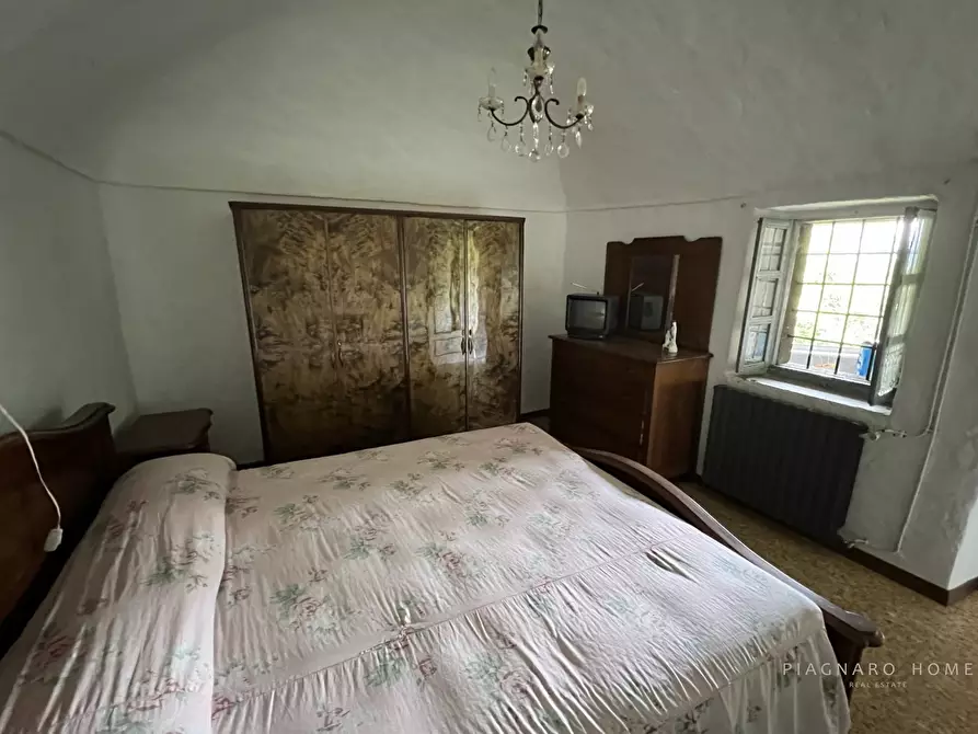 Immagine 10 di Rustico / casale in vendita  a Pontremoli