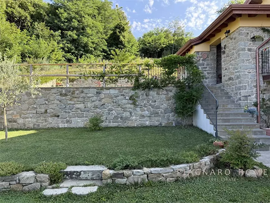 Immagine 3 di Rustico / casale in vendita  59 a Pontremoli