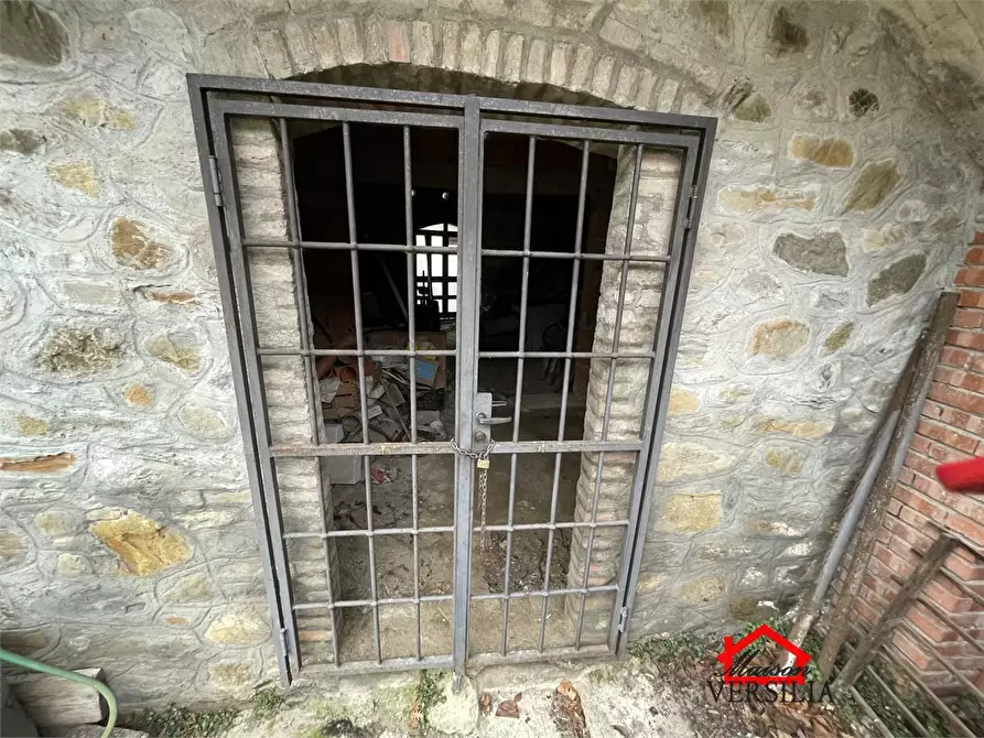 Immagine 5 di Rustico / casale in vendita  89 a Aulla