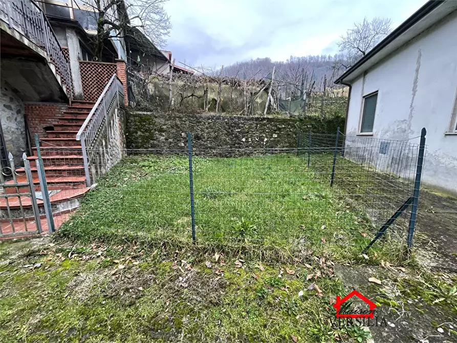 Immagine 4 di Rustico / casale in vendita  89 a Aulla