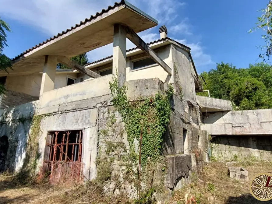 Immagine 1 di Rustico / casale in vendita  22 a Bagnone