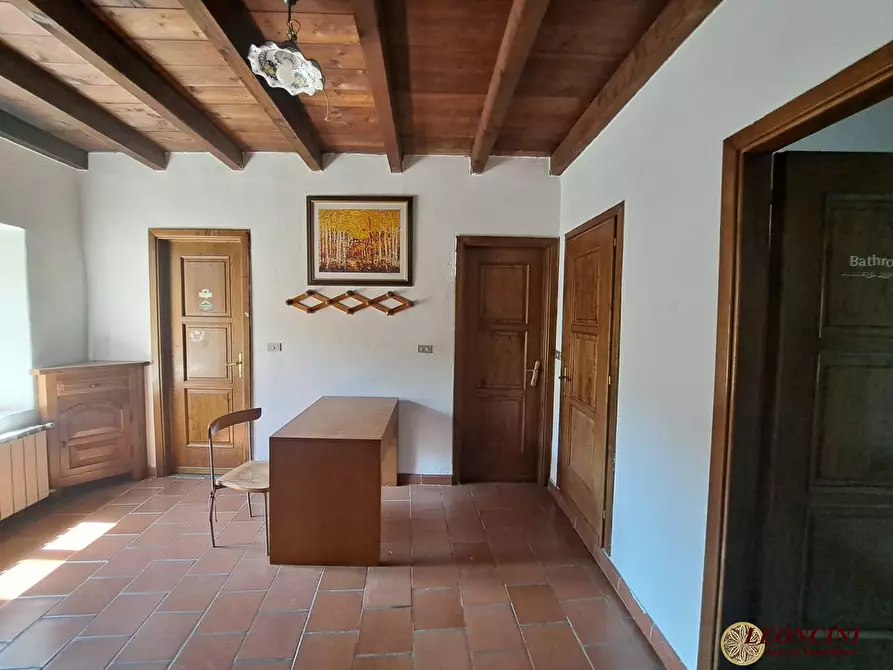 Immagine 10 di Rustico / casale in vendita  2 a Licciana Nardi