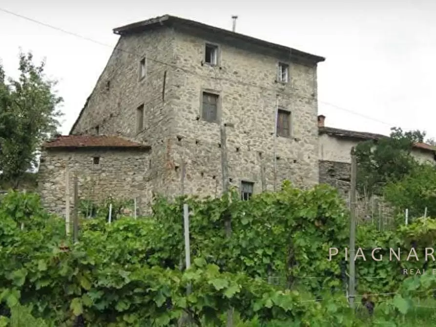 Immagine 4 di Rustico / casale in vendita  a Pontremoli