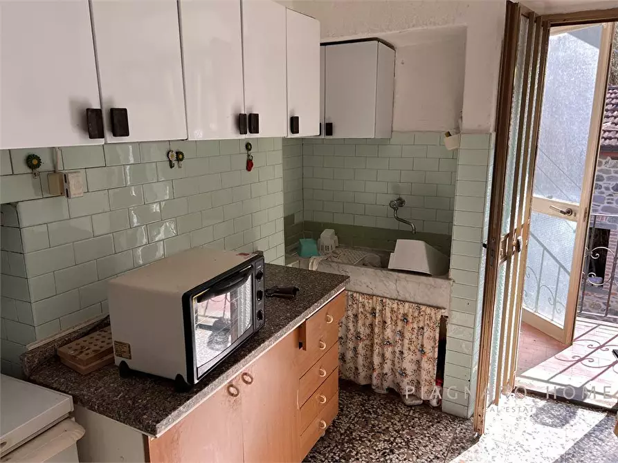 Immagine 9 di Rustico / casale in vendita  a Pontremoli