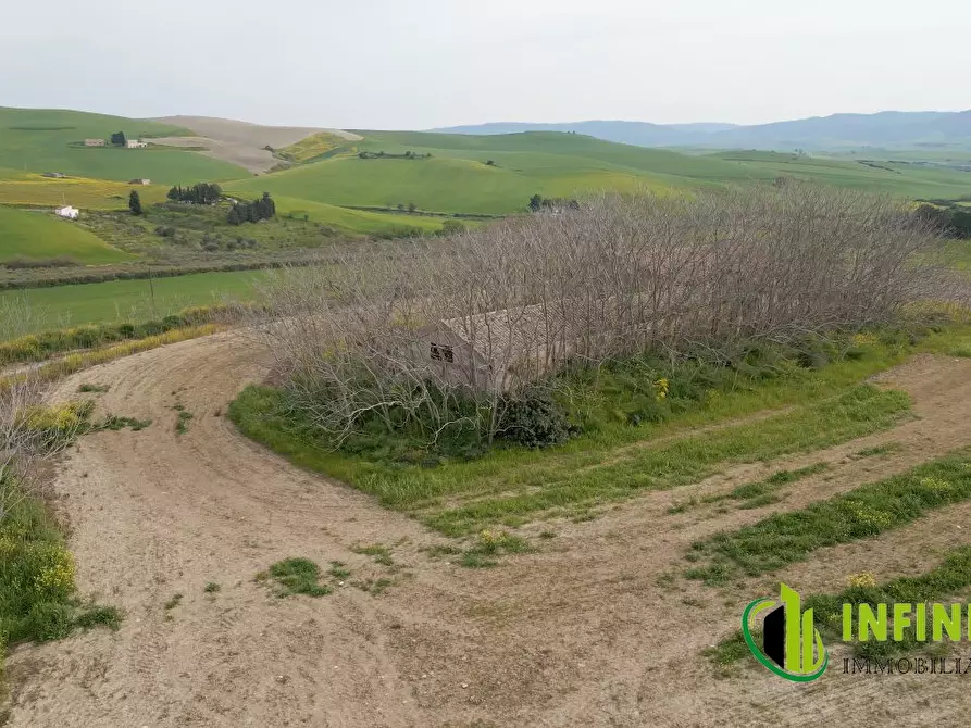 Immagine 4 di Rustico / casale in vendita  a Matera