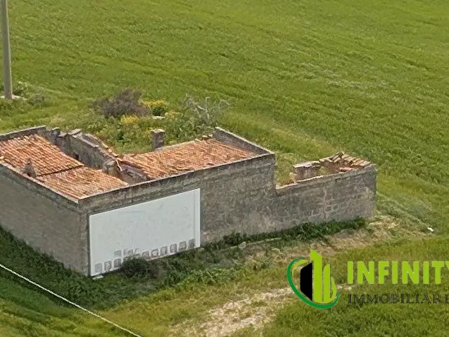 Immagine 3 di Rustico / casale in vendita  a Matera