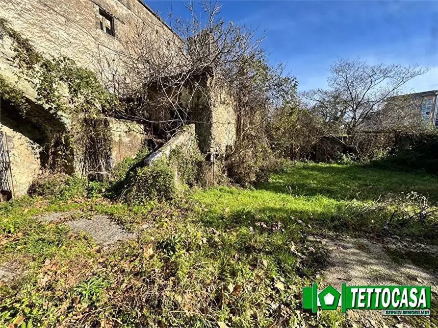 Immagine 4 di Rustico / casale in vendita  a Marigliano
