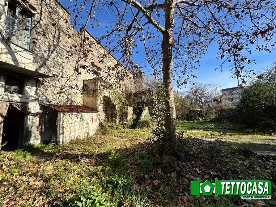 Immagine 3 di Rustico / casale in vendita  a Marigliano
