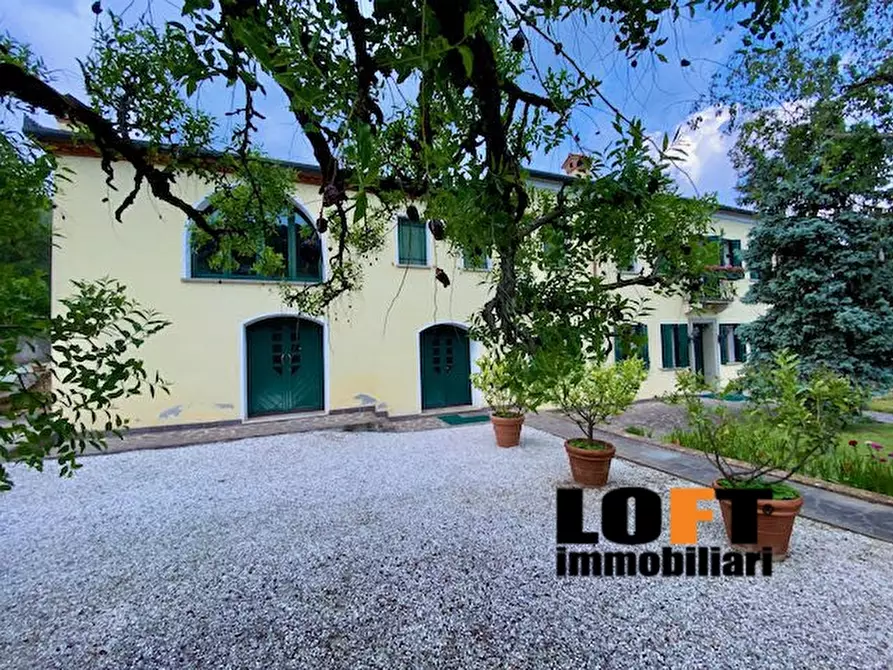 Immagine 4 di Rustico / casale in vendita  a Galzignano Terme