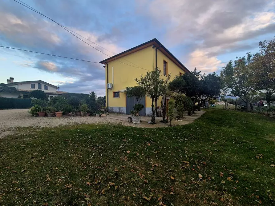 Immagine 7 di Rustico / casale in vendita  5 a Loreto Aprutino