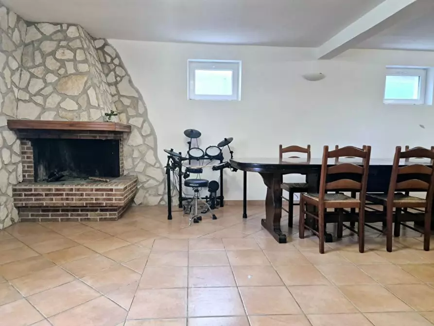 Immagine 2 di Villa in vendita  a Pianella