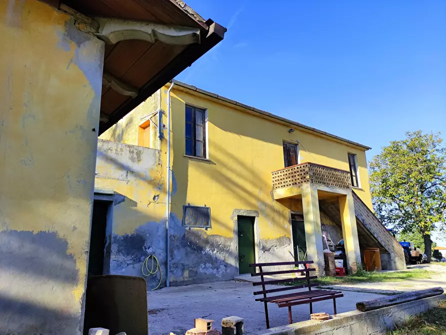 Immagine 1 di Rustico / casale in vendita  a Cepagatti