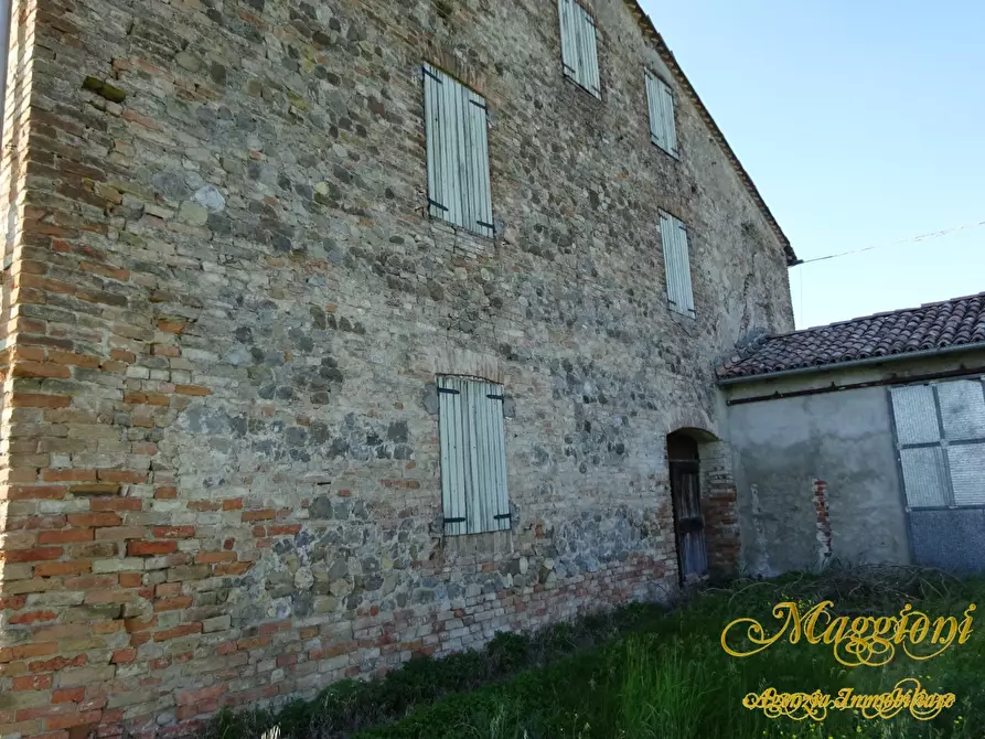 Immagine 8 di Rustico / casale in vendita  a Gattatico
