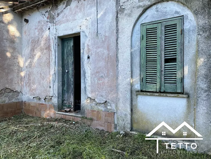 Immagine 9 di Rustico / casale in vendita  snc a Forano