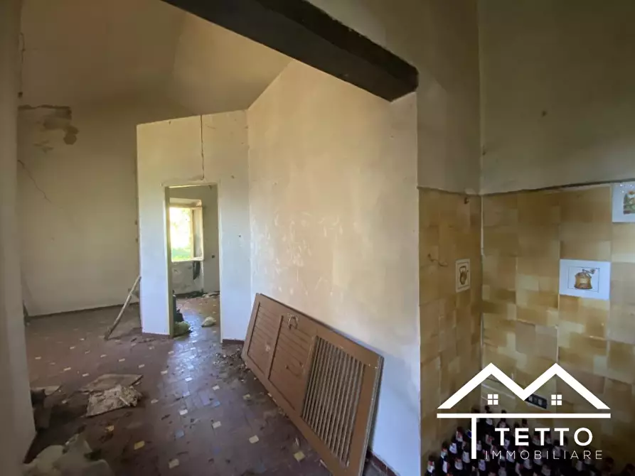 Immagine 10 di Rustico / casale in vendita  snc a Forano