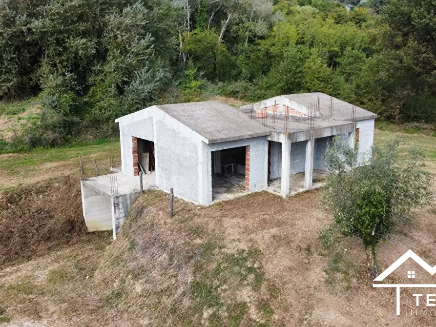 Immagine 8 di Rustico / casale in vendita  a Forano