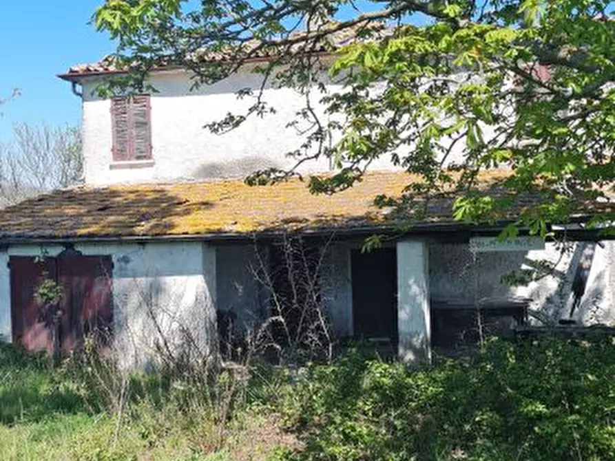 Immagine 9 di Rustico / casale in vendita  a Coriano