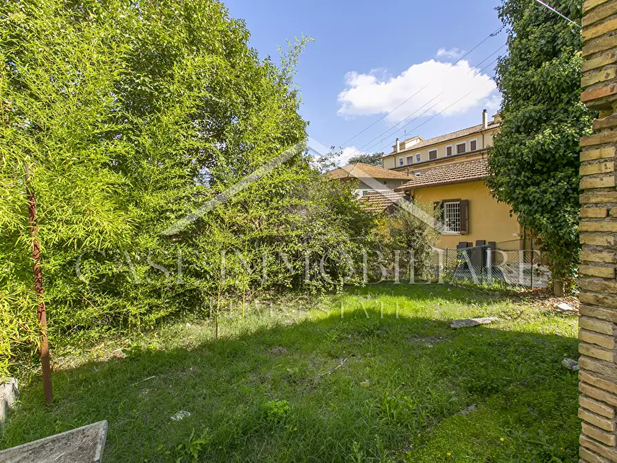 Immagine 7 di Rustico / casale in vendita  926 a Roma