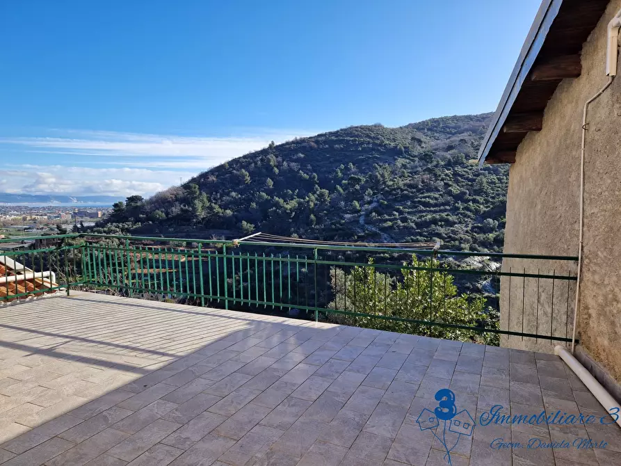 Immagine 3 di Rustico / casale in vendita  a Albenga