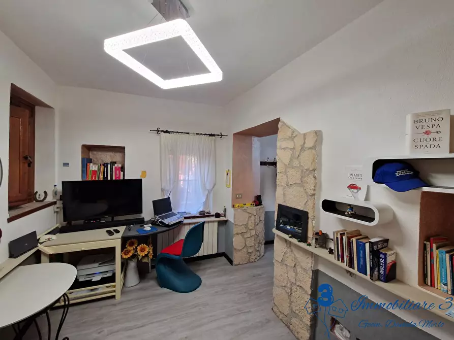 Immagine 9 di Rustico / casale in vendita  a Garlenda